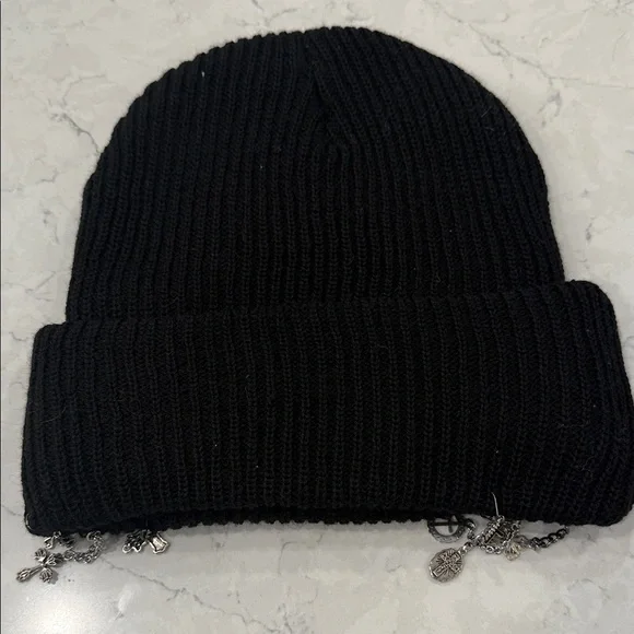 R13 cashmere beanie with chains - Picture 5 of 5
